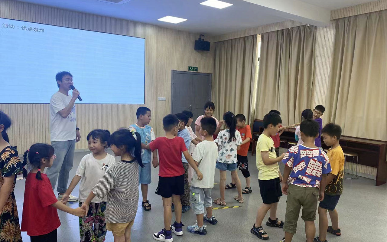 南川龙观乡中心学校